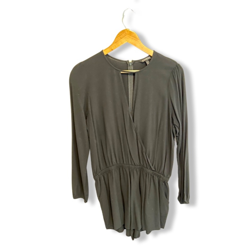 Express long sleeve black romper Size M